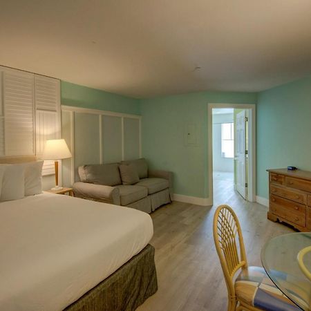 Lighthouse Resort: Inn & Suites Fort Myers Exteriör bild